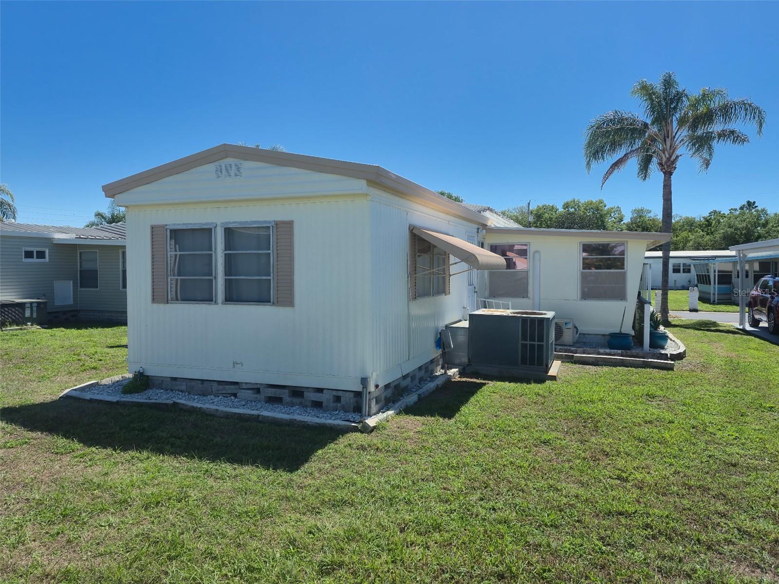 LAKE HIGHLANDER MOBILE HOME PARK UNREC - Residential