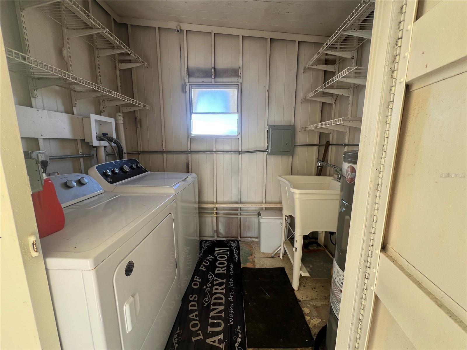 LAKE HIGHLANDER MOBILE HOME PARK UNREC - Residential