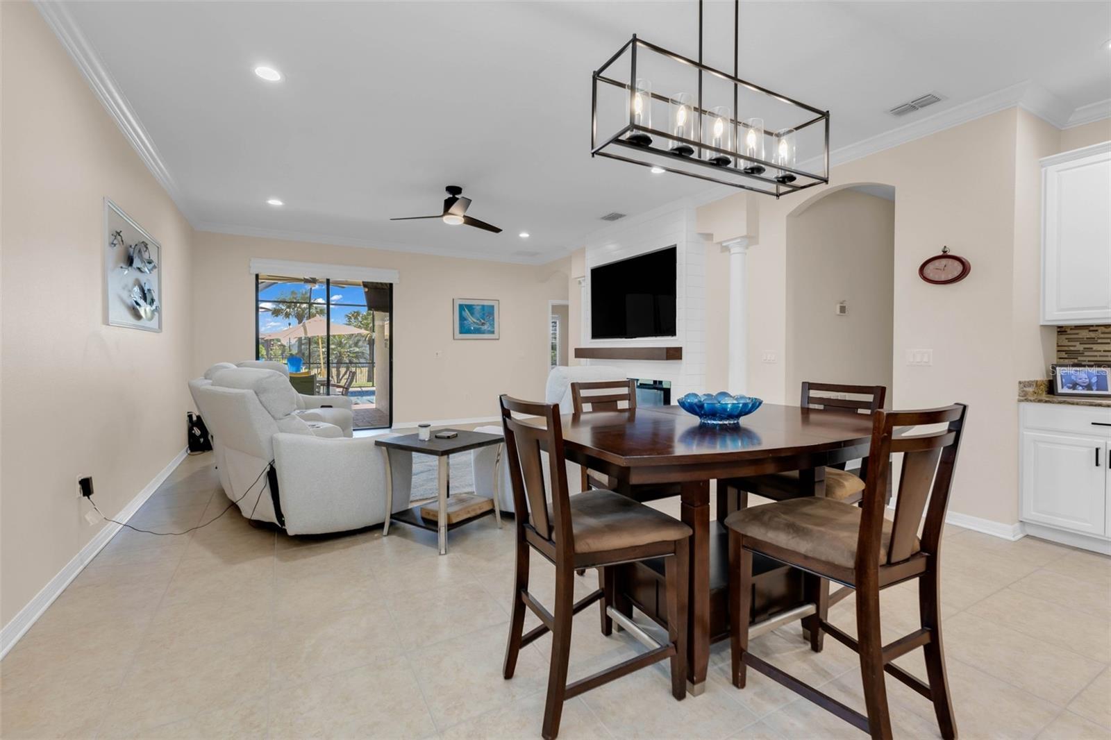 RIVER CLUB - Residential