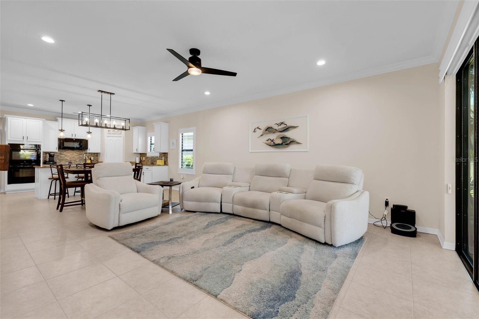 RIVER CLUB - Residential