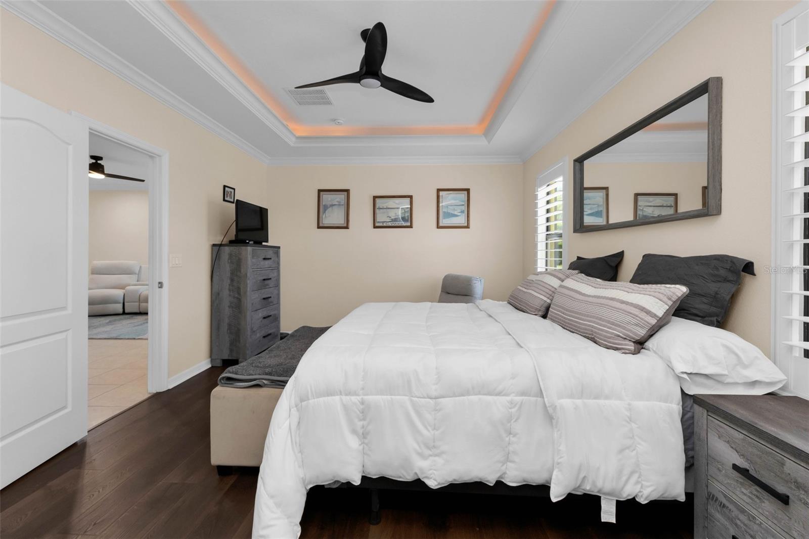 RIVER CLUB - Residential