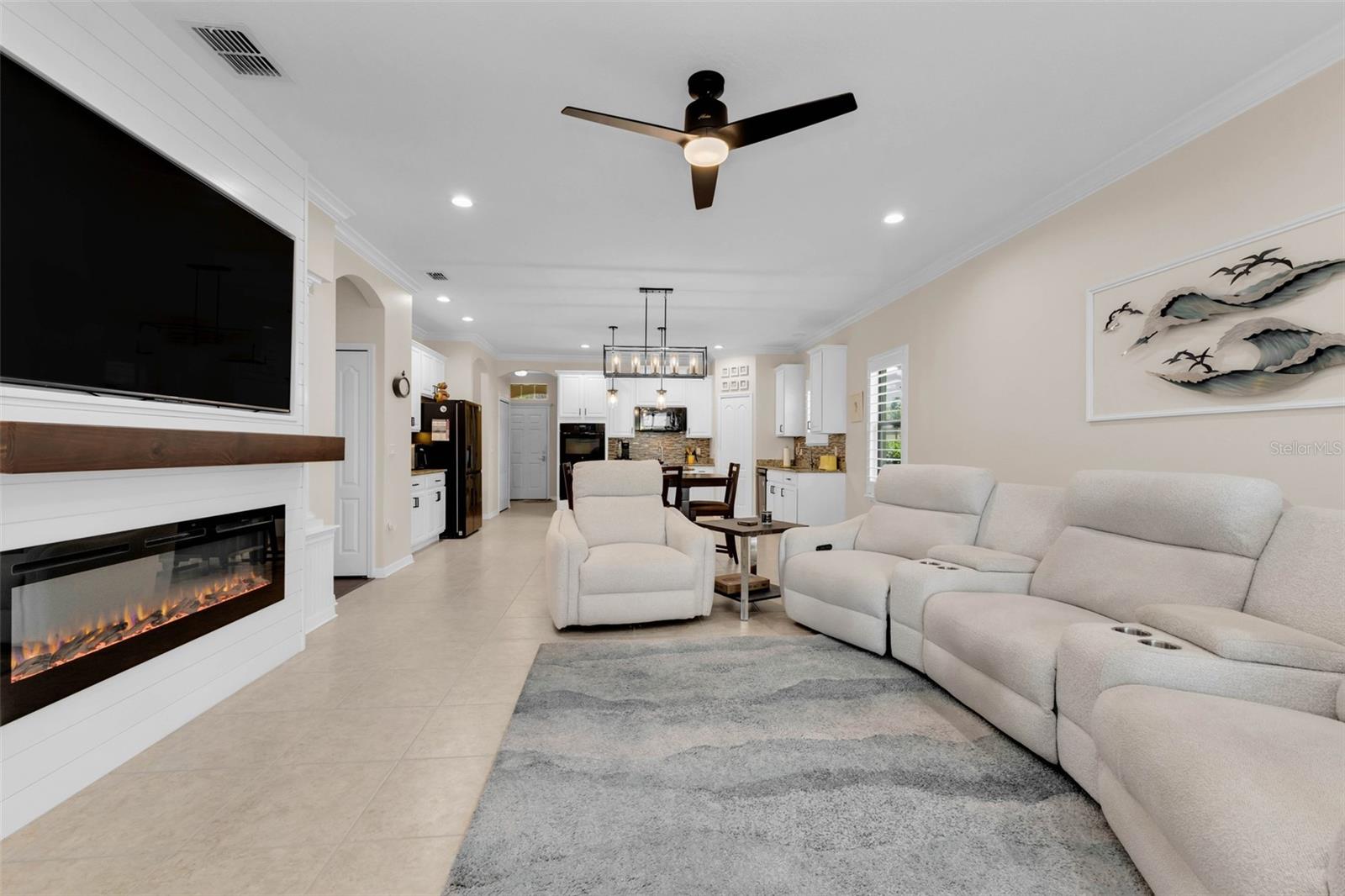 RIVER CLUB - Residential