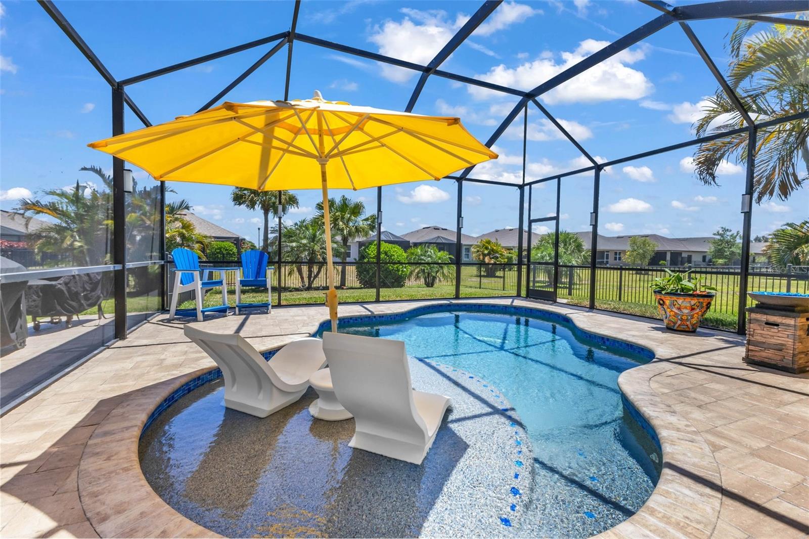 RIVER CLUB - Residential