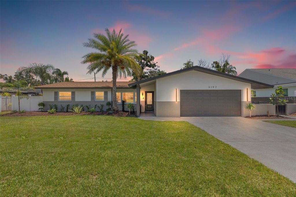 Photo of 3197 Walnut Street NE, St Petersburg, FL 33704 (MLS # TB8401142)