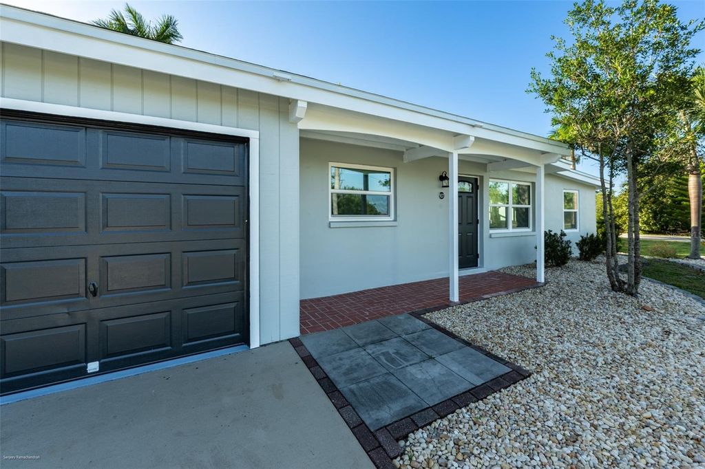 Photo of 927 W Olympia Avenue, Punta Gorda, FL 33950 (MLS # C7523031)