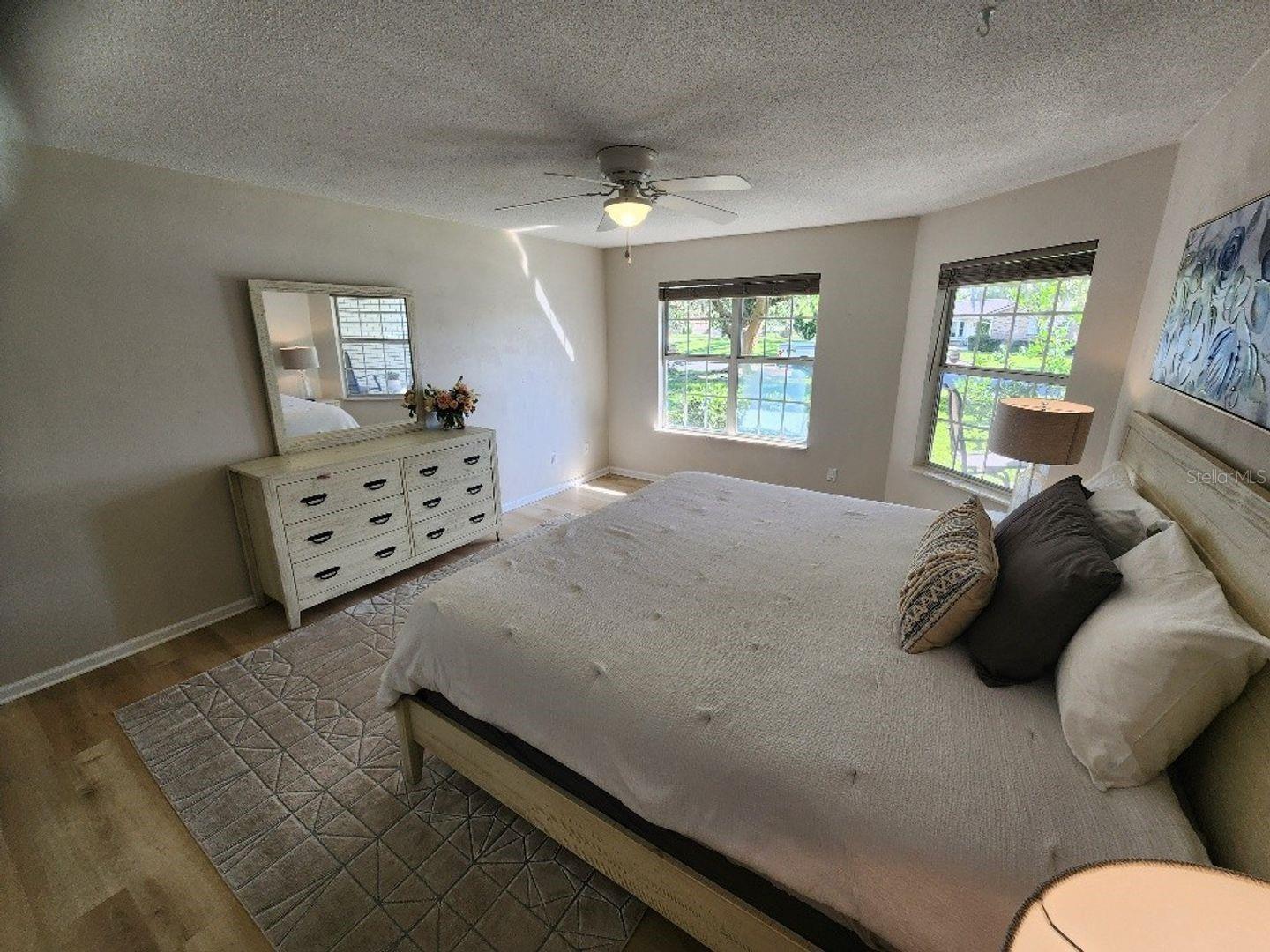 FAIRGREEN UNIT 06 - Residential Lease