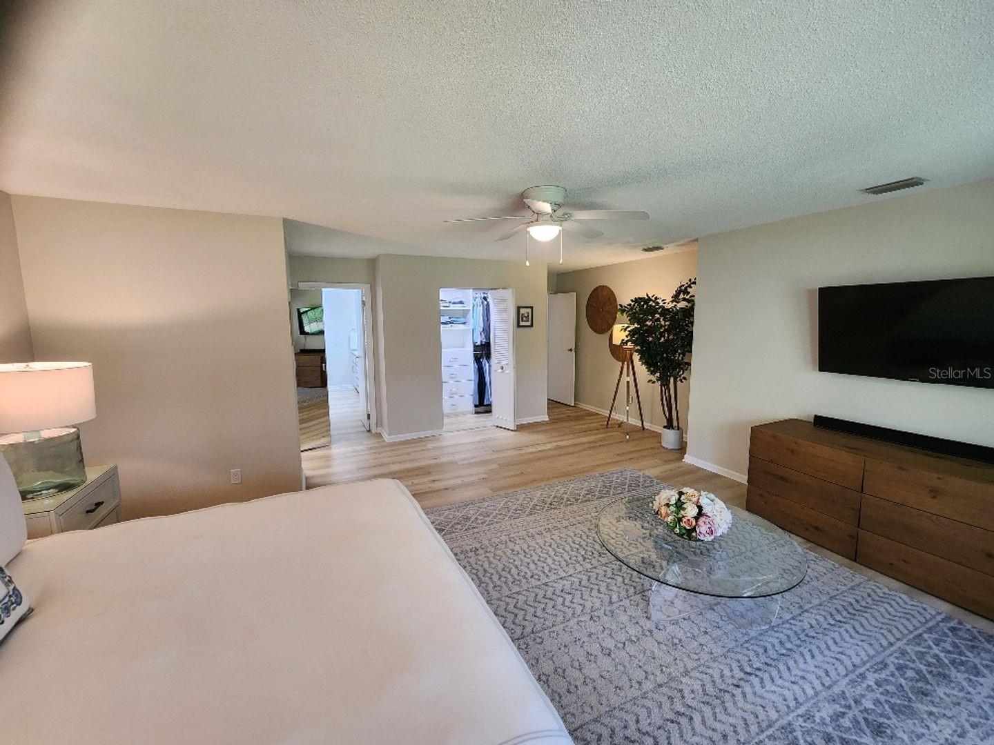 FAIRGREEN UNIT 06 - Residential Lease