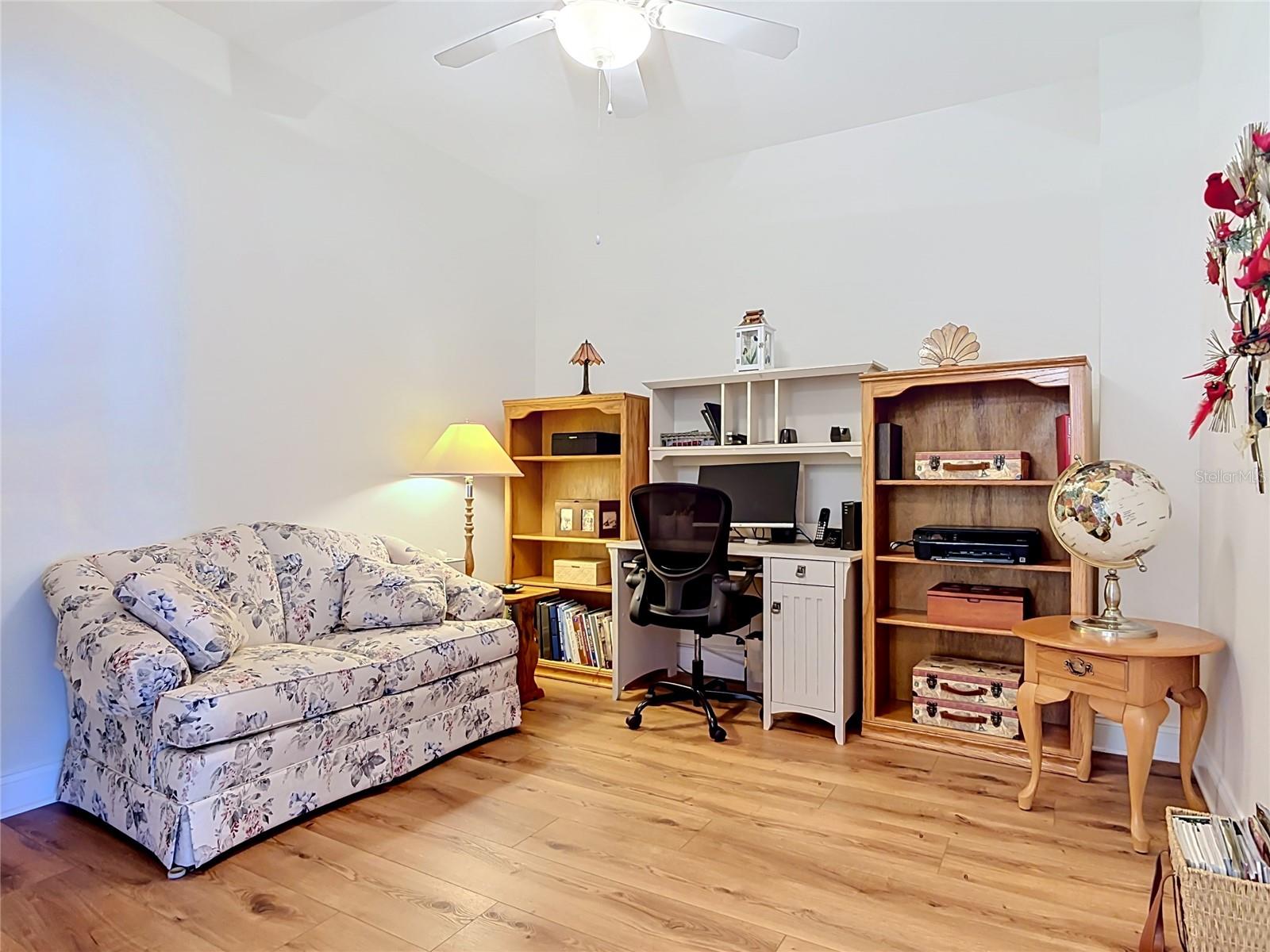 HALIFAX LANDING - Residential