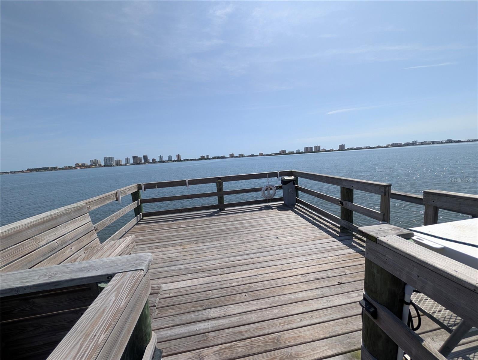 HALIFAX LANDING - Residential