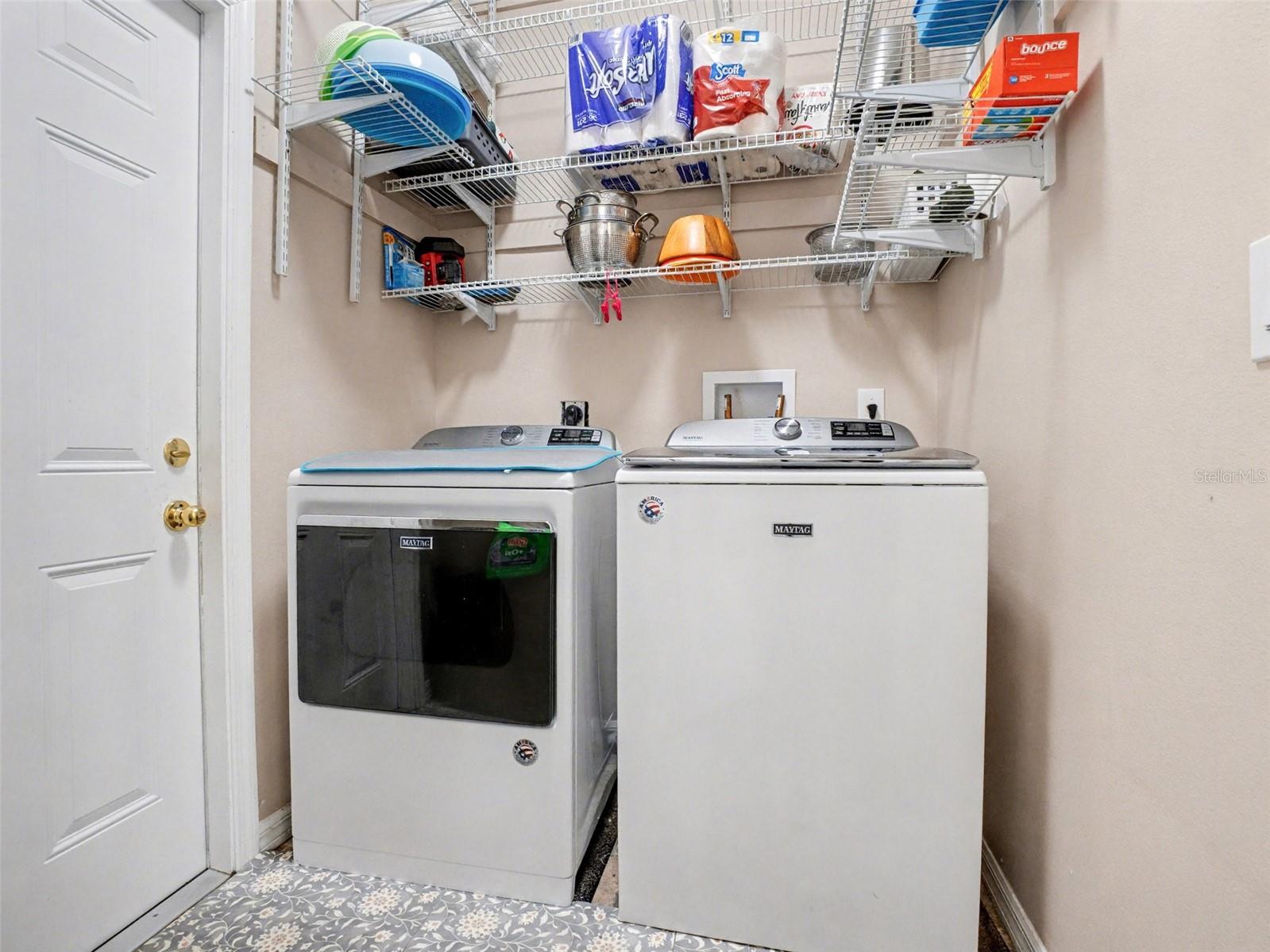 UNIVERSITY PINES - Residential