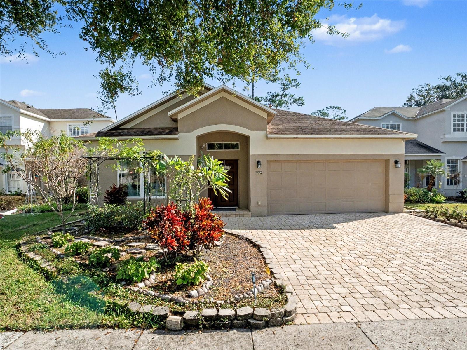 UNIVERSITY PINES - Residential