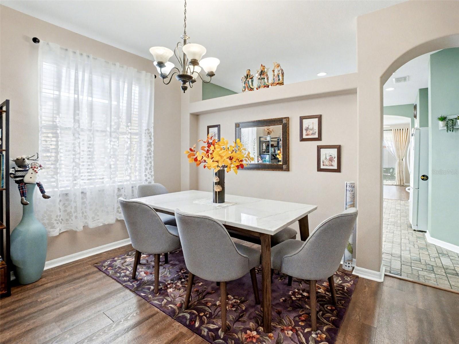 UNIVERSITY PINES - Residential