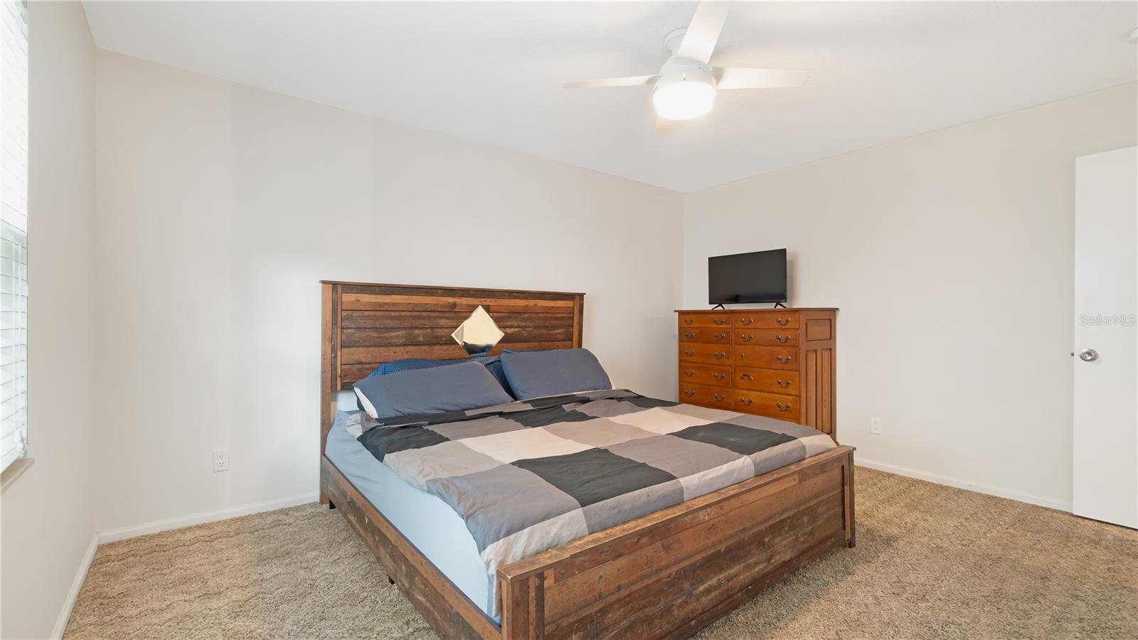 HOLLY SQUARE CONDO - Residential