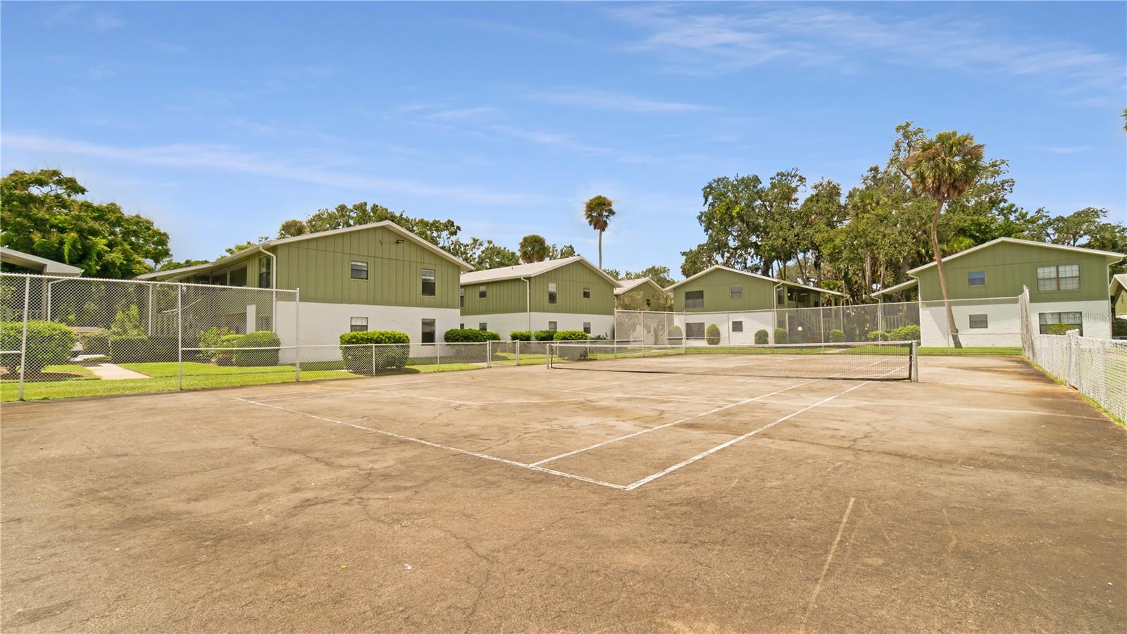 HOLLY SQUARE CONDO - Residential