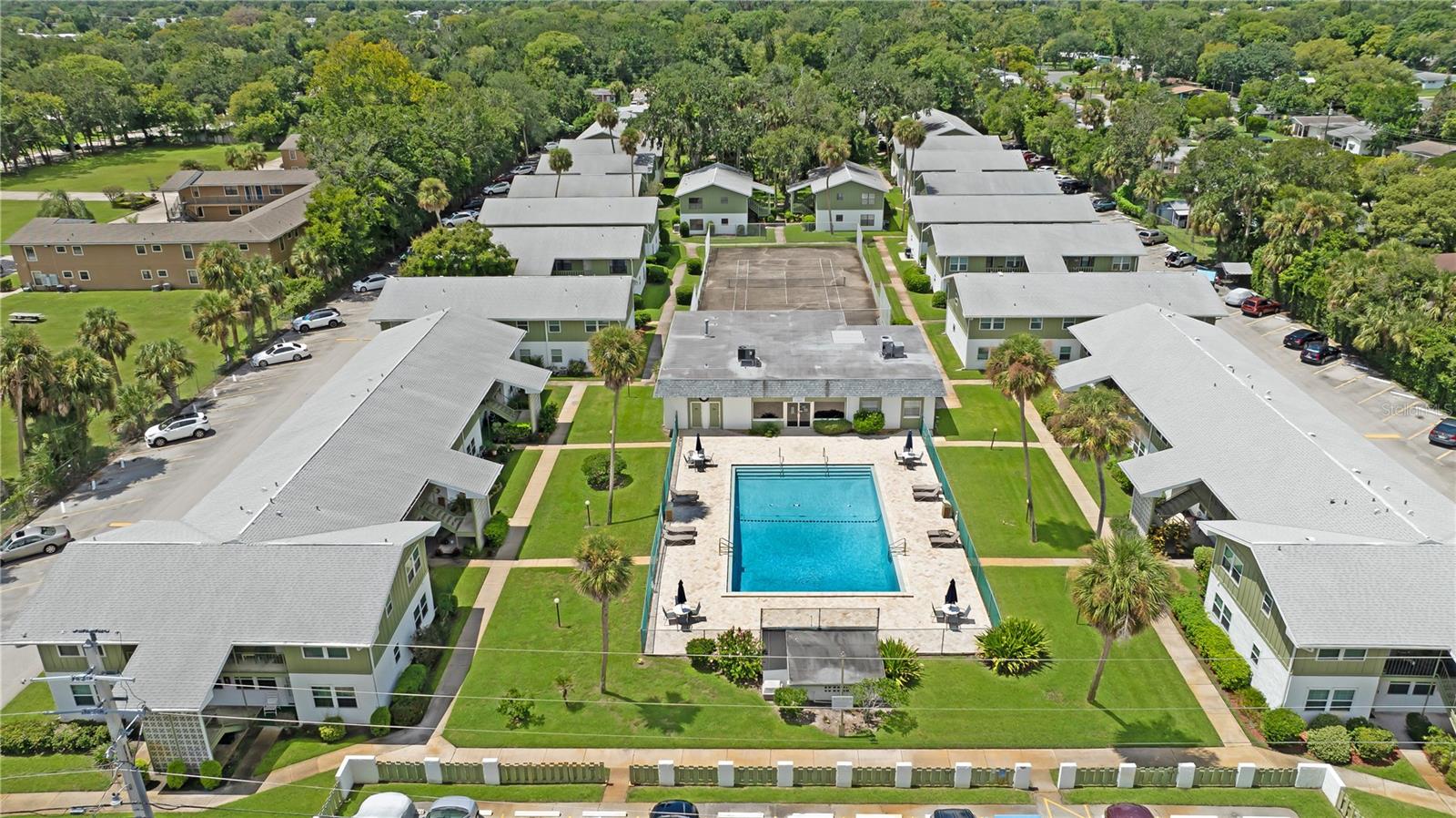 HOLLY SQUARE CONDO - Residential