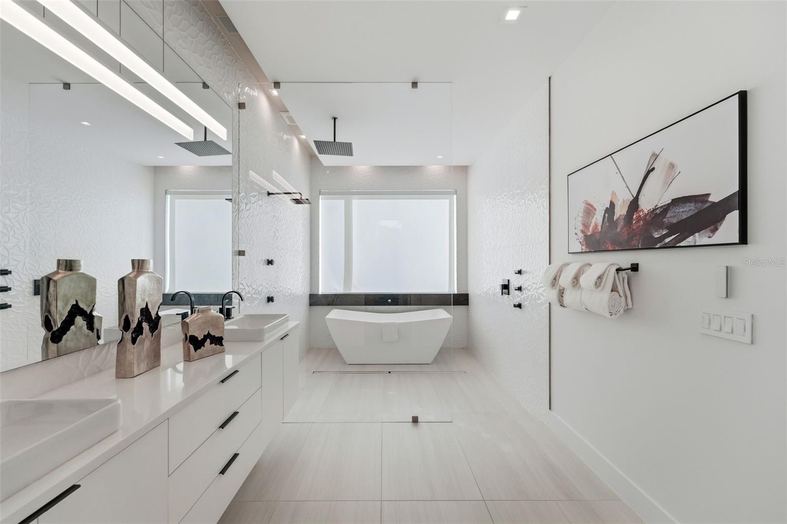 LAKE MAITLAND OWL PRESERVE - Residential