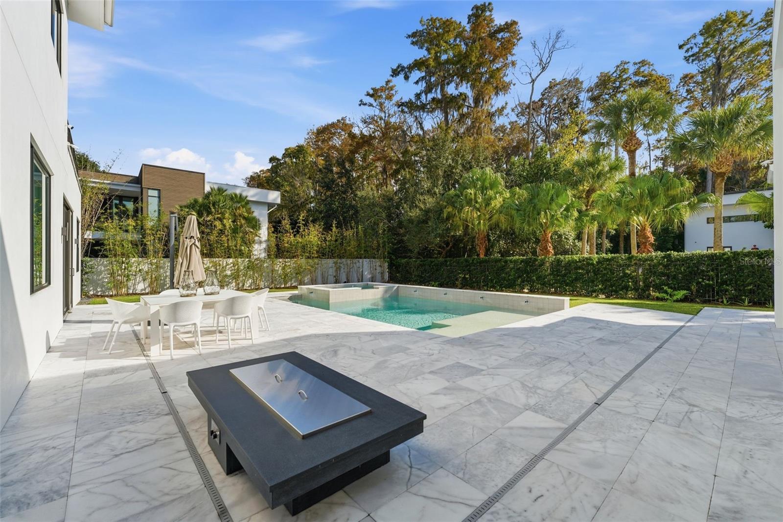 LAKE MAITLAND OWL PRESERVE - Residential