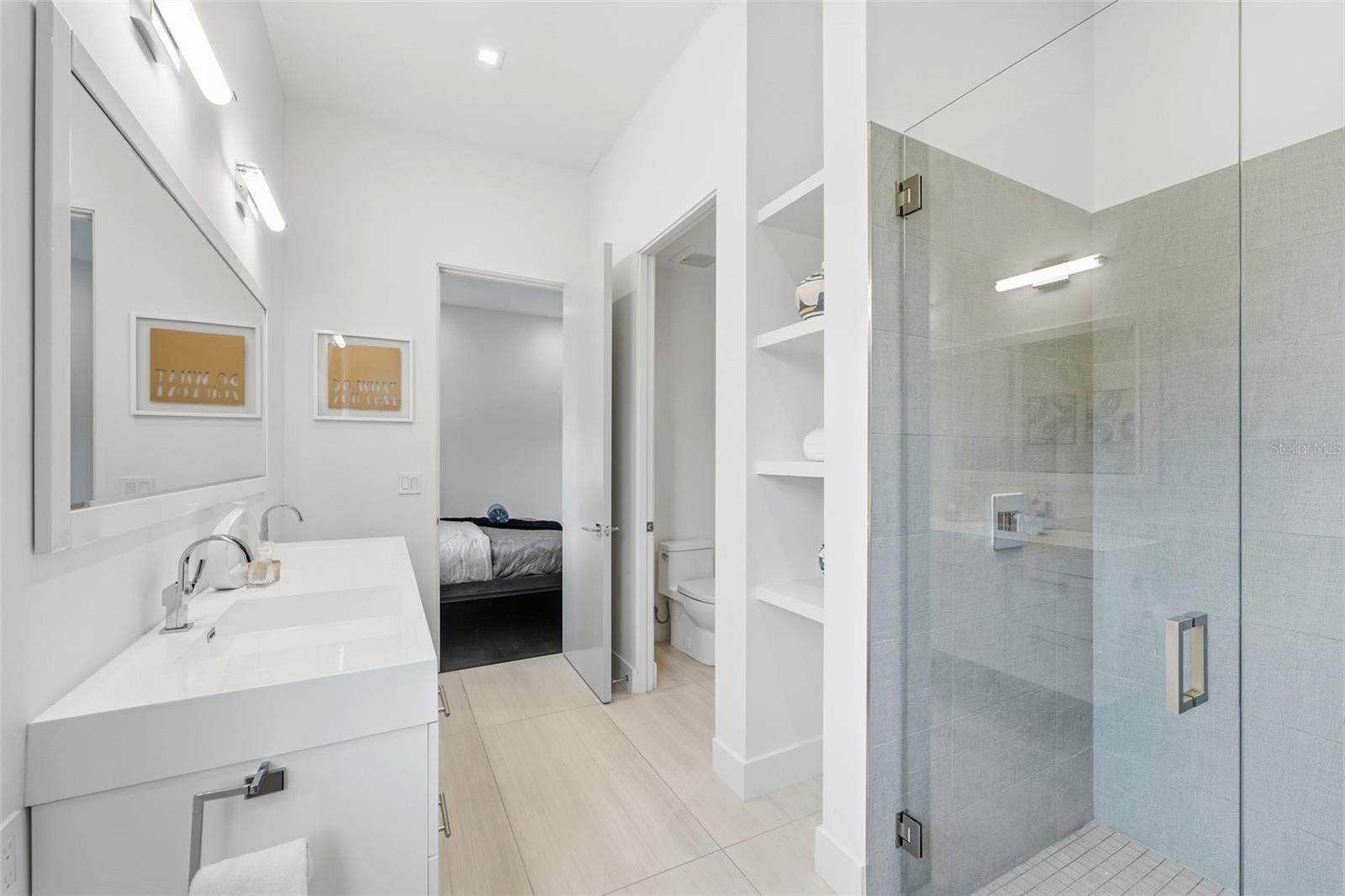 LAKE MAITLAND OWL PRESERVE - Residential