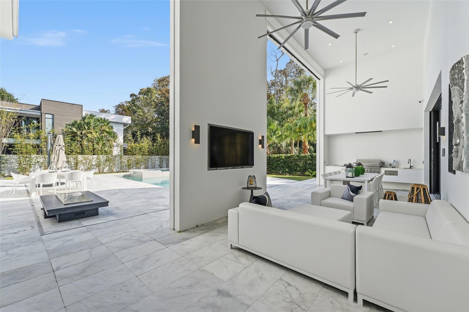 LAKE MAITLAND OWL PRESERVE - Residential