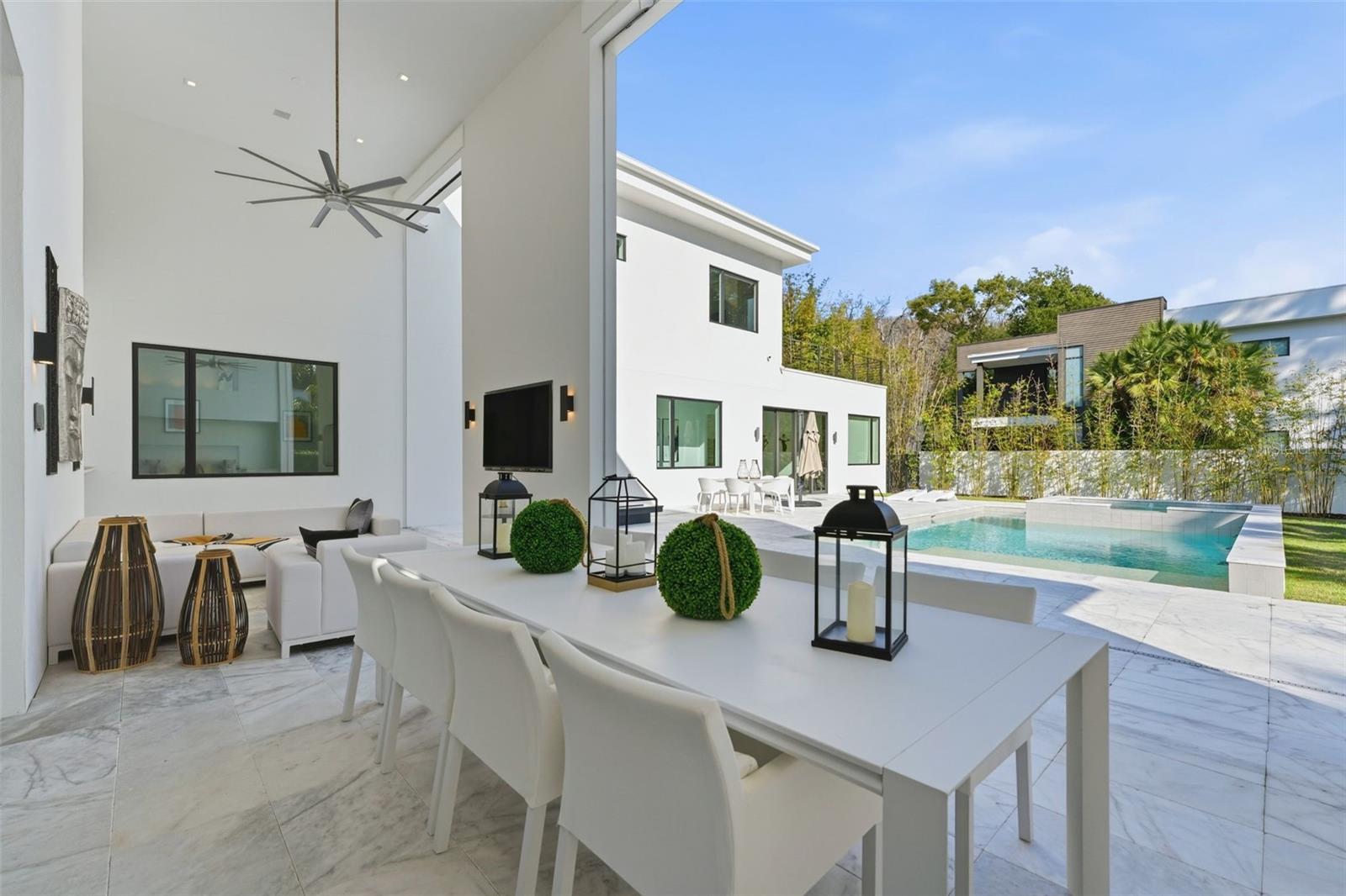 LAKE MAITLAND OWL PRESERVE - Residential