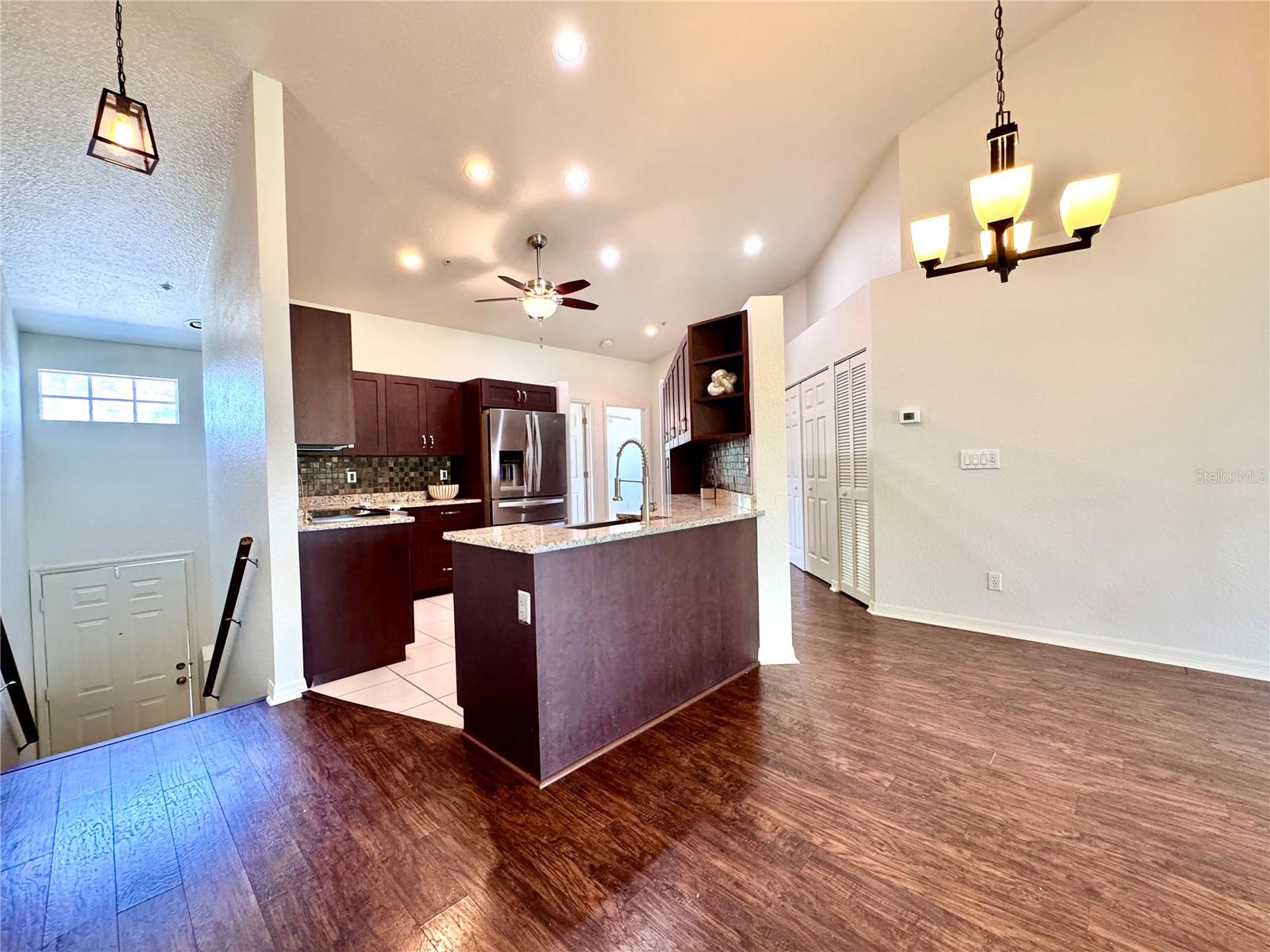 6534 FAIRWAY GARDENS DRIVE 17-201