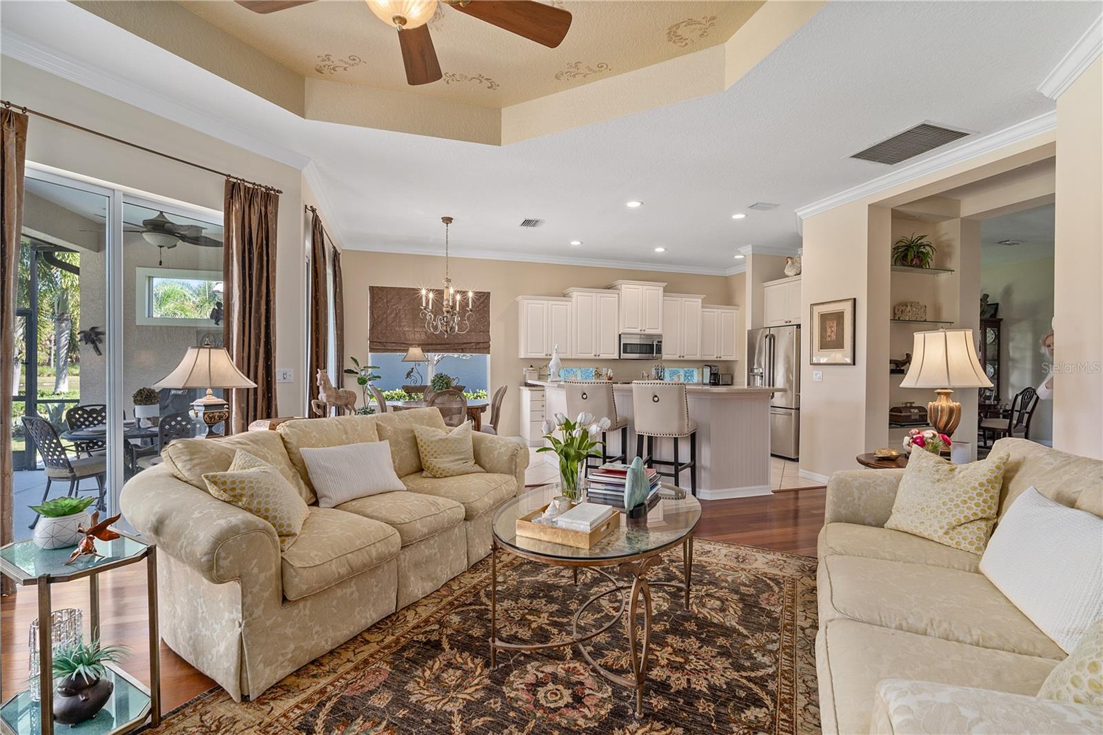 LAKEWOOD RANCH COUNTRY CLUB VILLAGE - Residential