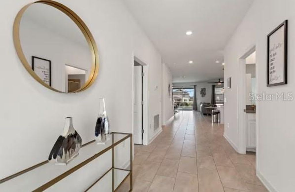 Photo of 9298 Sommerset Hills Drive, Davenport, FL 33896 (MLS # S5140536)