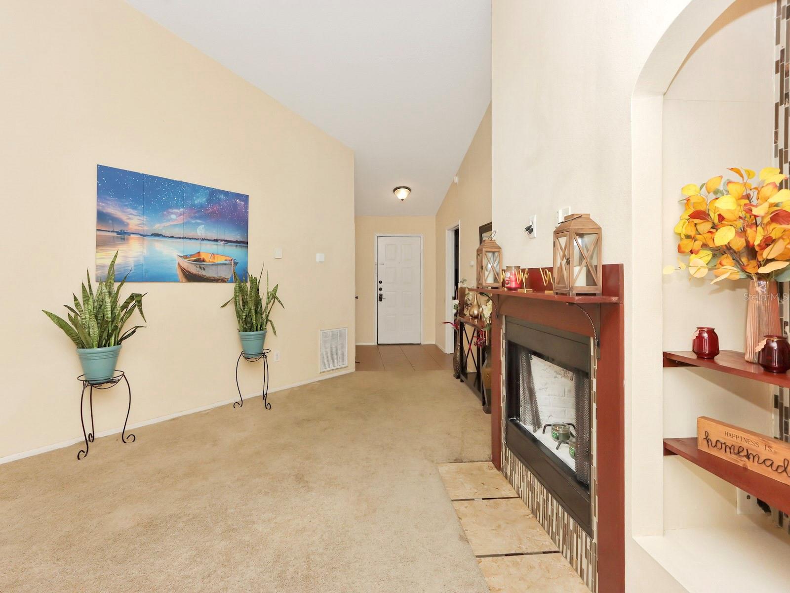 LINDFIELDS UNIT 1 - Residential