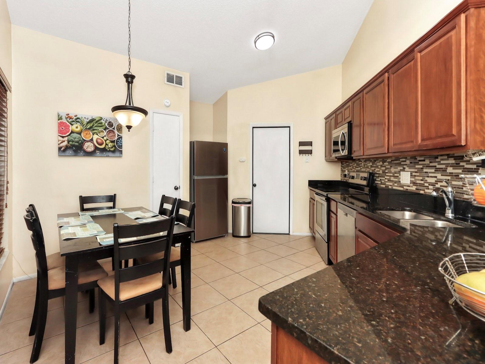 LINDFIELDS UNIT 1 - Residential