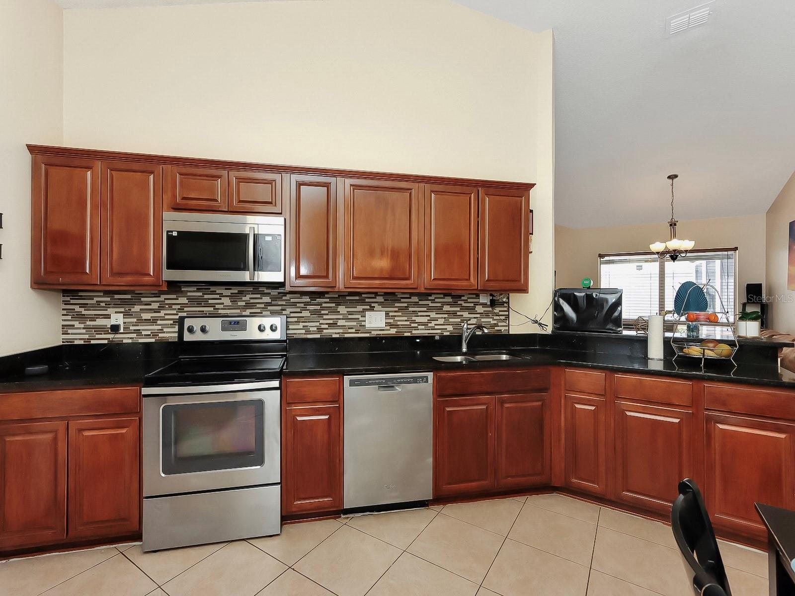 LINDFIELDS UNIT 1 - Residential