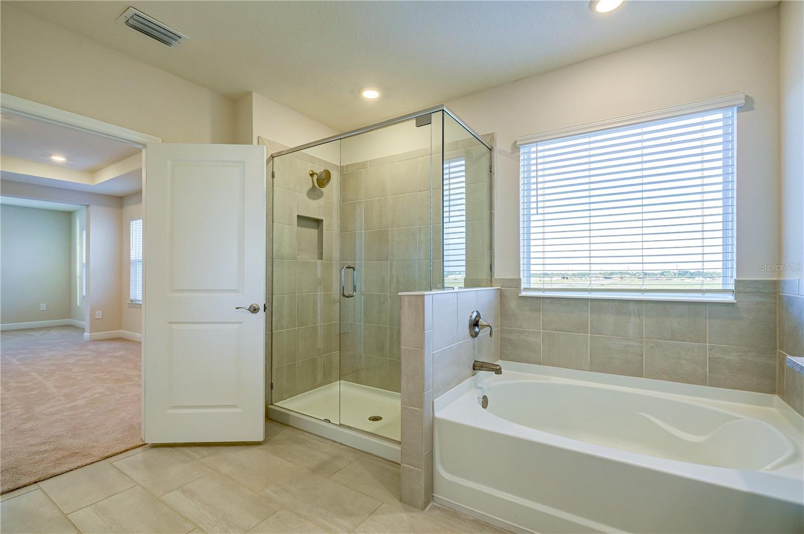 STAR FARMS AT LAKEWOOD RANCH - Residential Lease