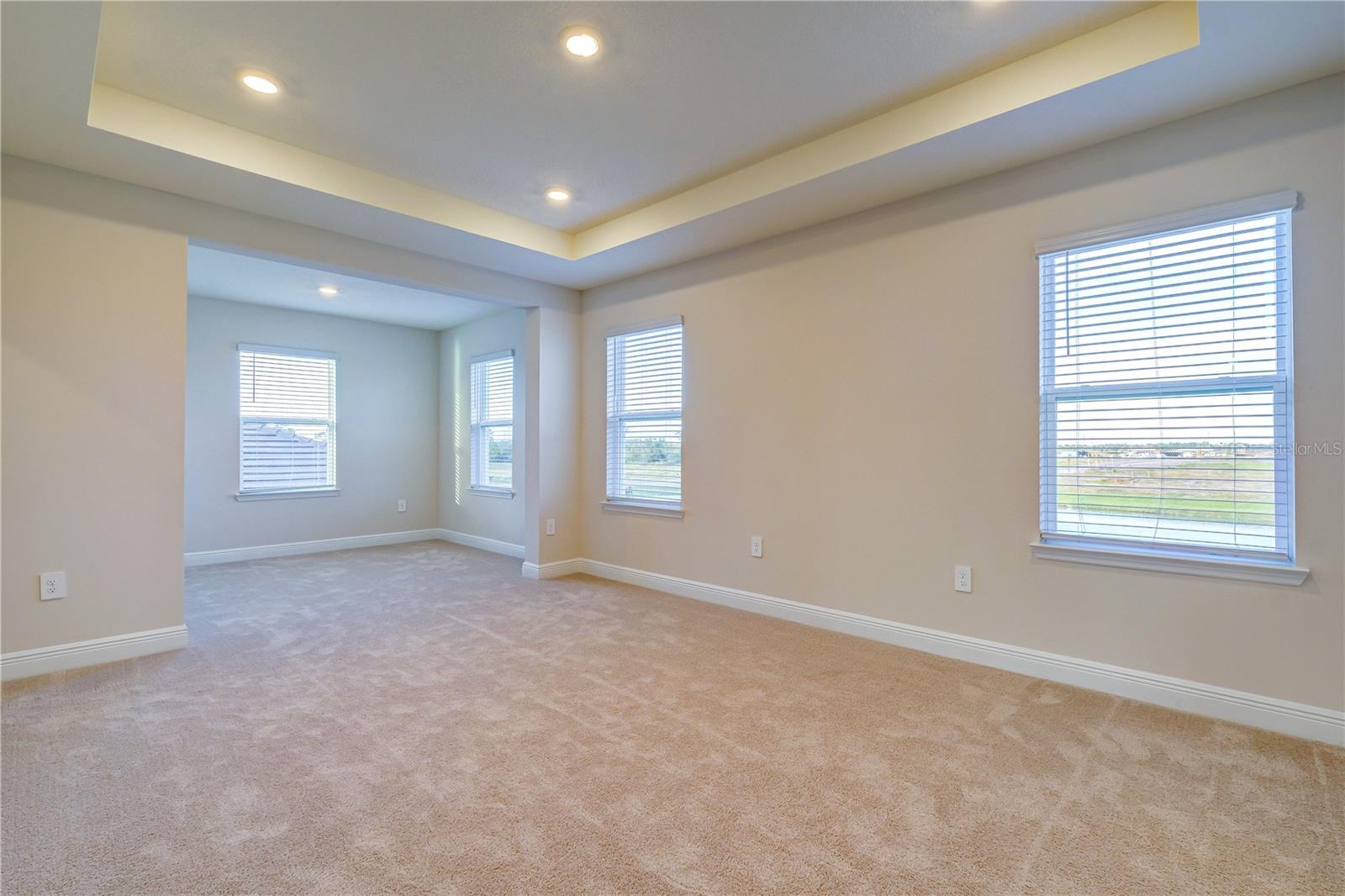 STAR FARMS AT LAKEWOOD RANCH - Residential Lease