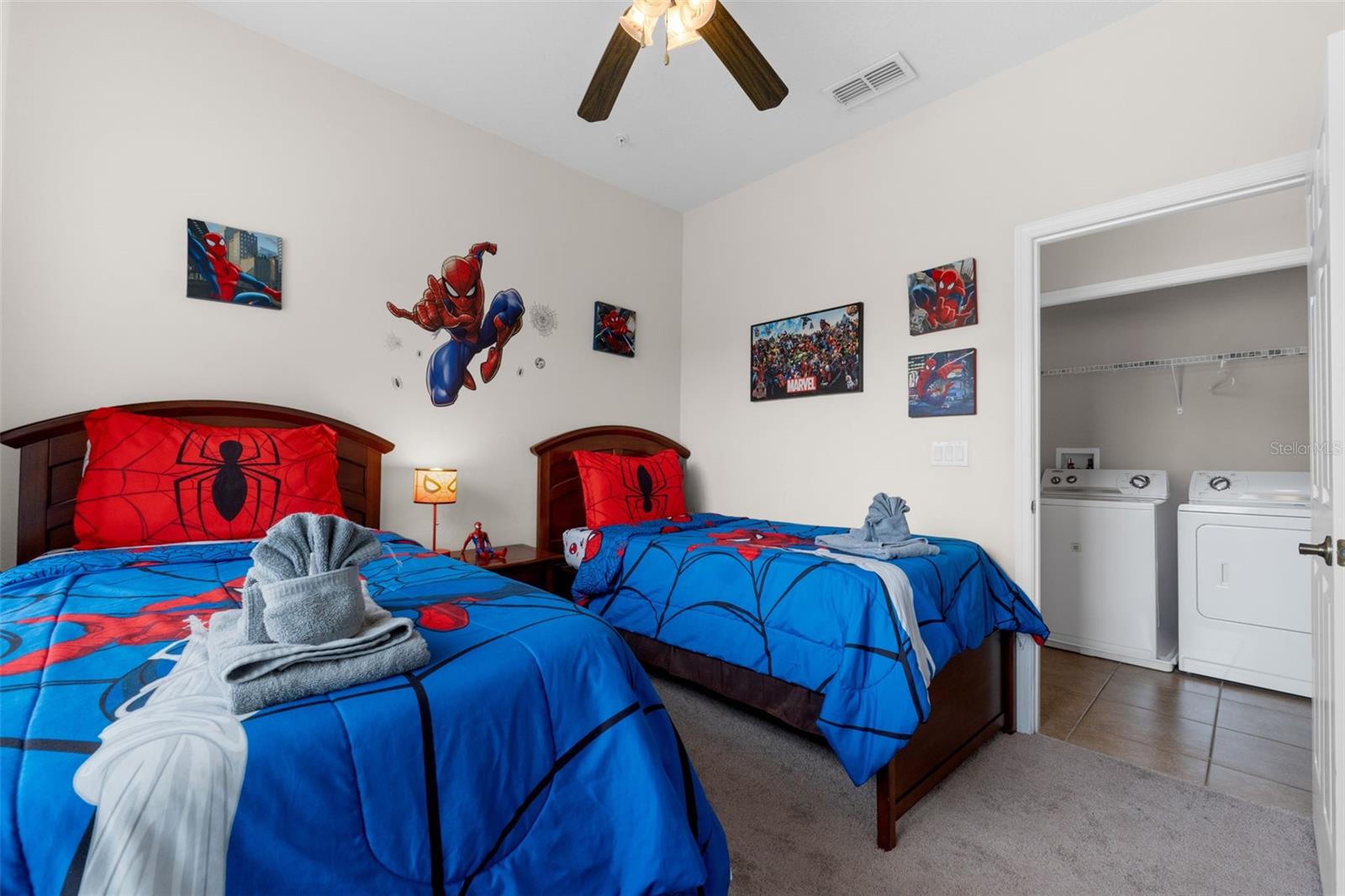 OAKWATER CONDO PH 20-23 - Residential