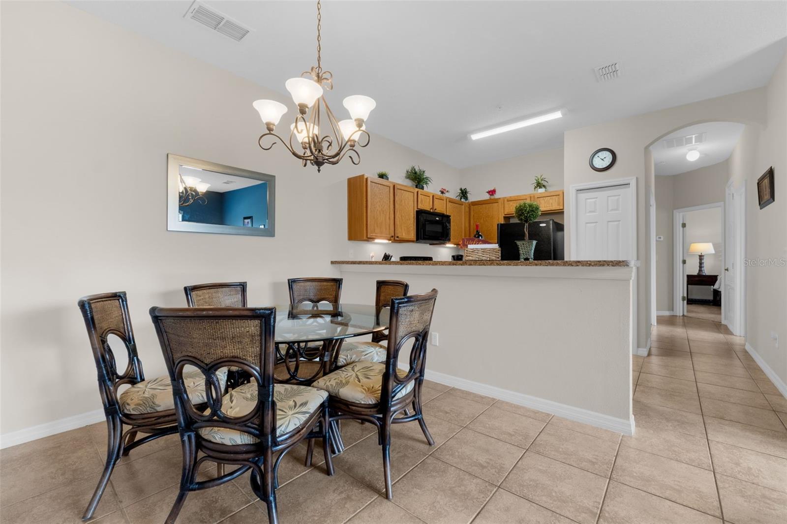 OAKWATER CONDO PH 20-23 - Residential