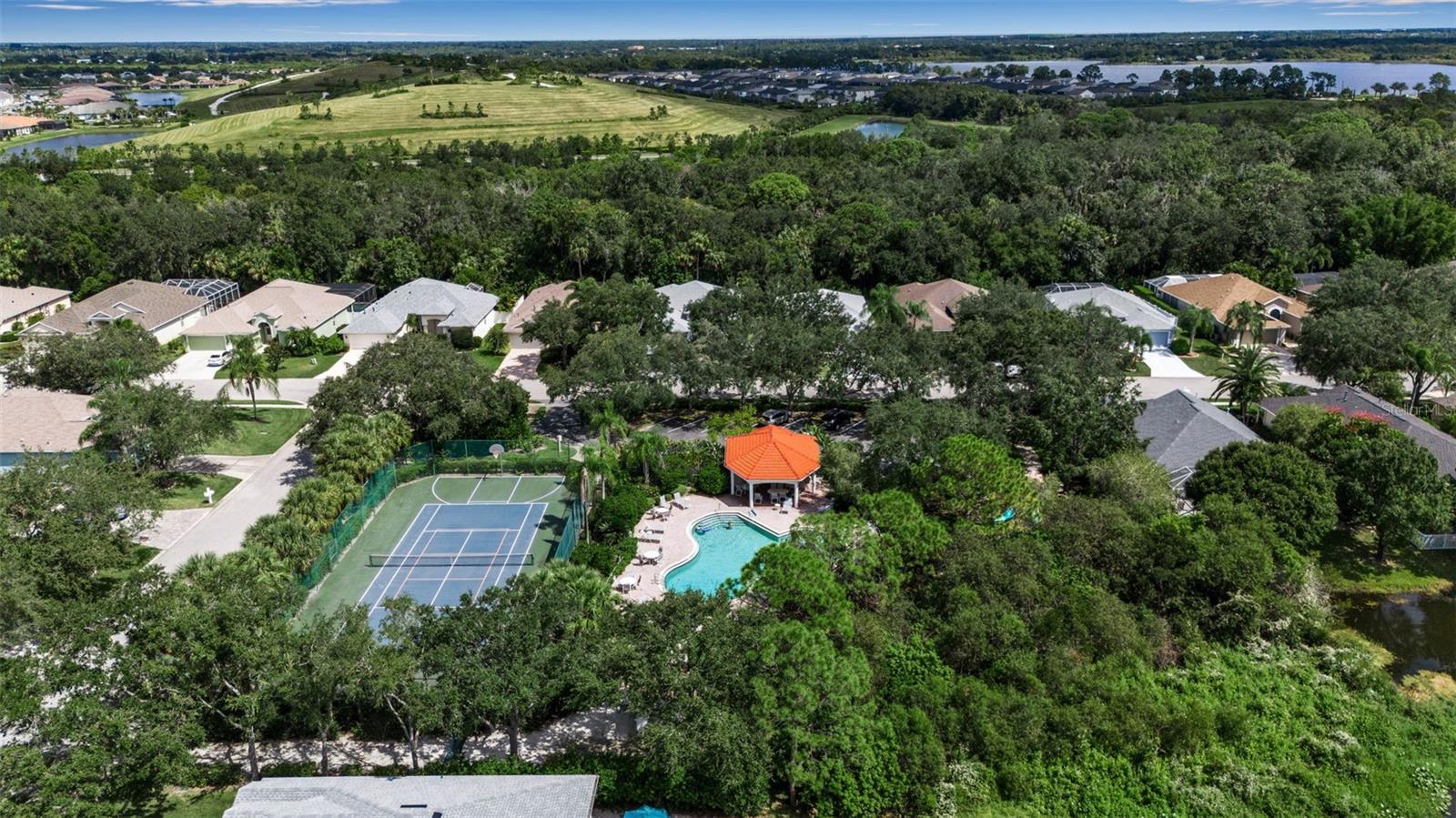 CARLYLE AT VILLAGES OF PALM-AIRE - Residential
