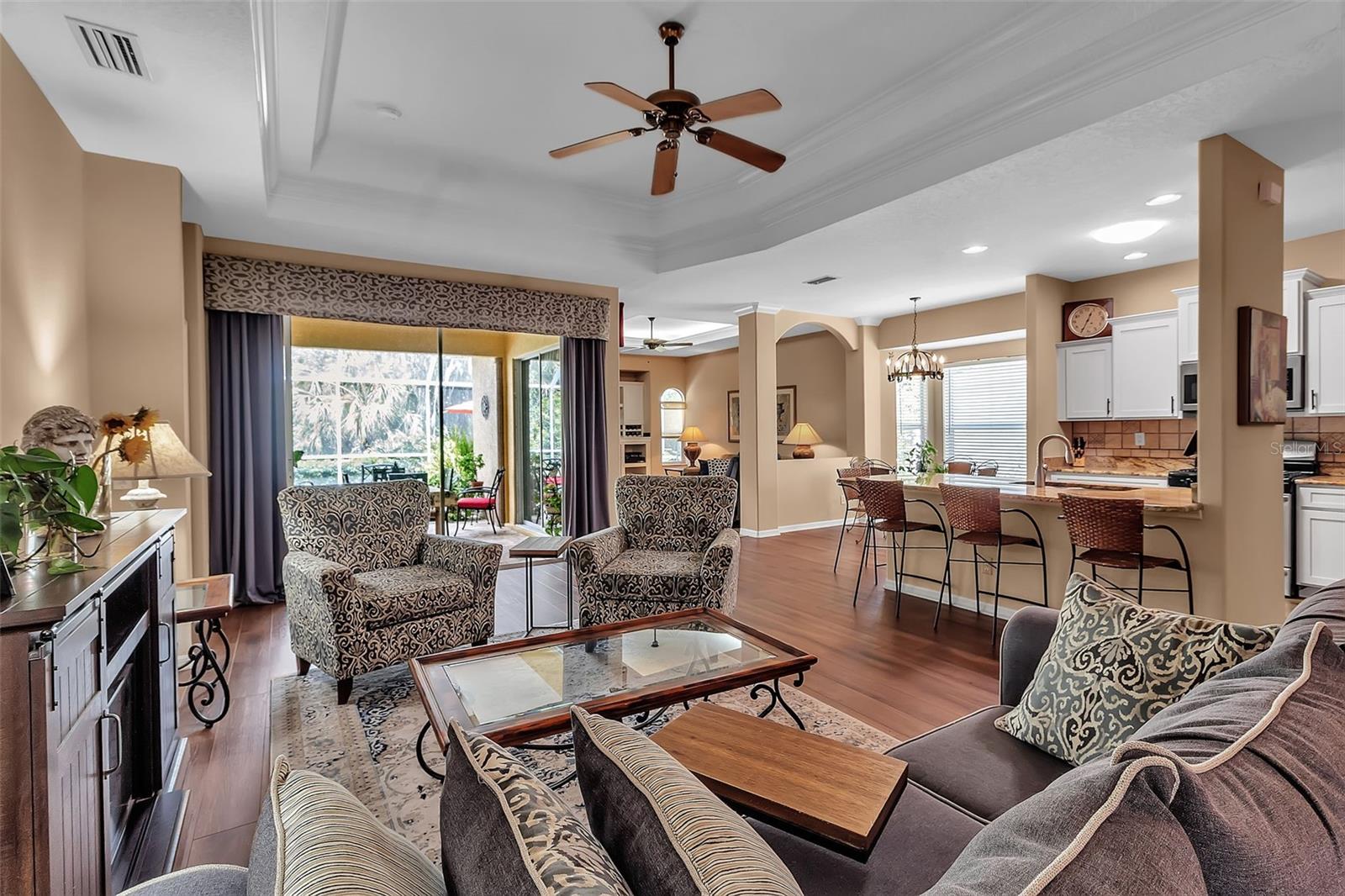 CARLYLE AT VILLAGES OF PALM-AIRE - Residential
