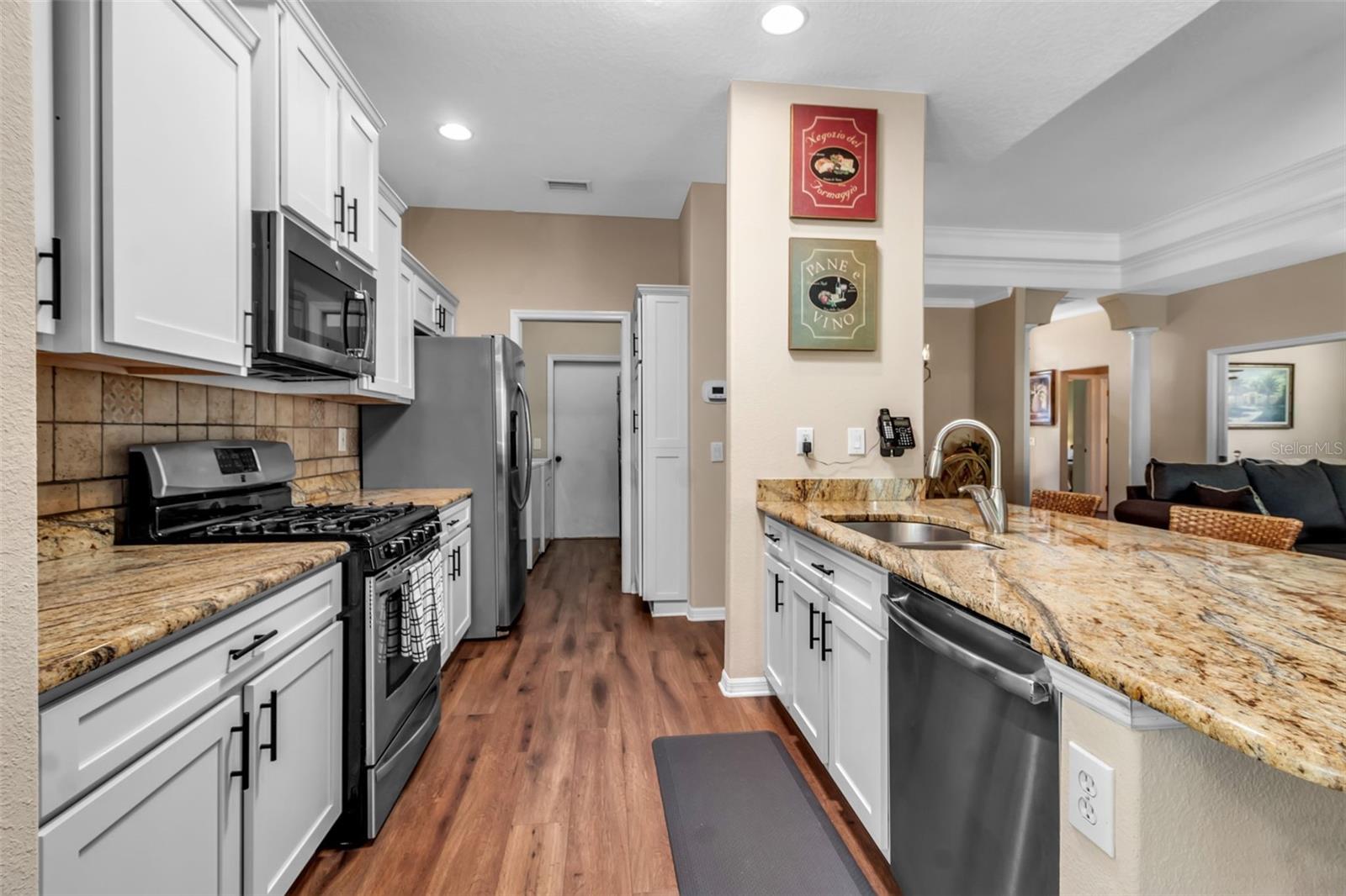 CARLYLE AT VILLAGES OF PALM-AIRE - Residential