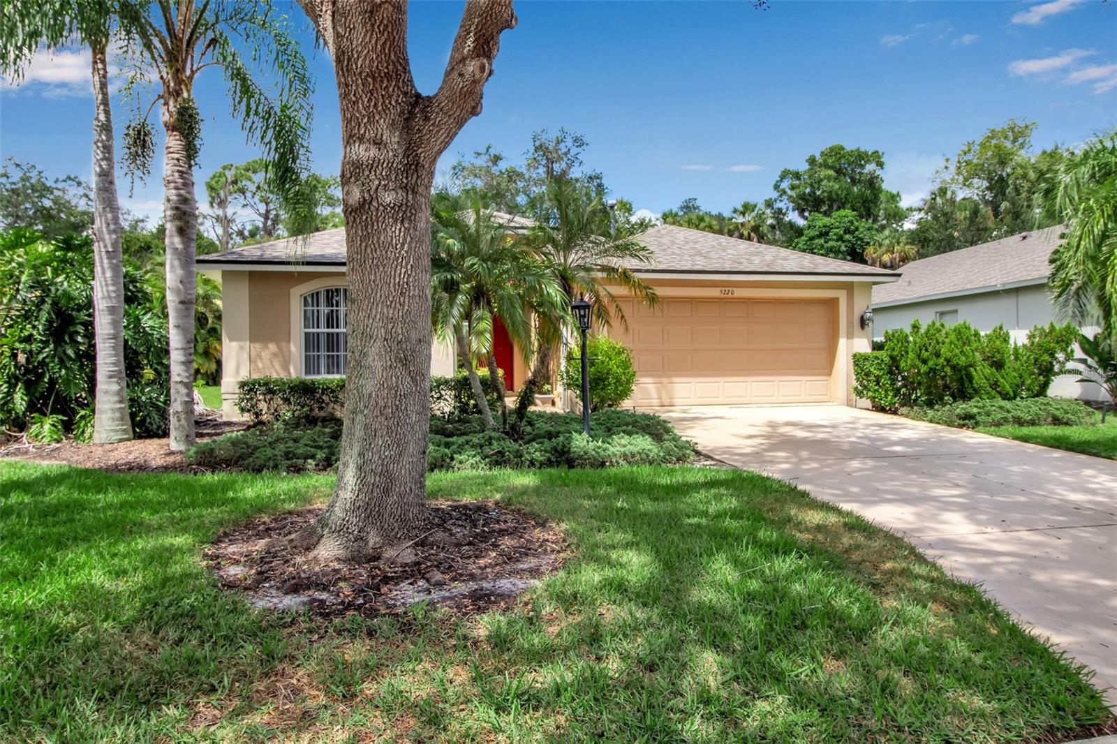 CARLYLE AT VILLAGES OF PALM-AIRE - Residential