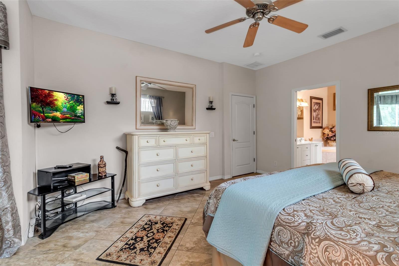 CARLYLE AT VILLAGES OF PALM-AIRE - Residential