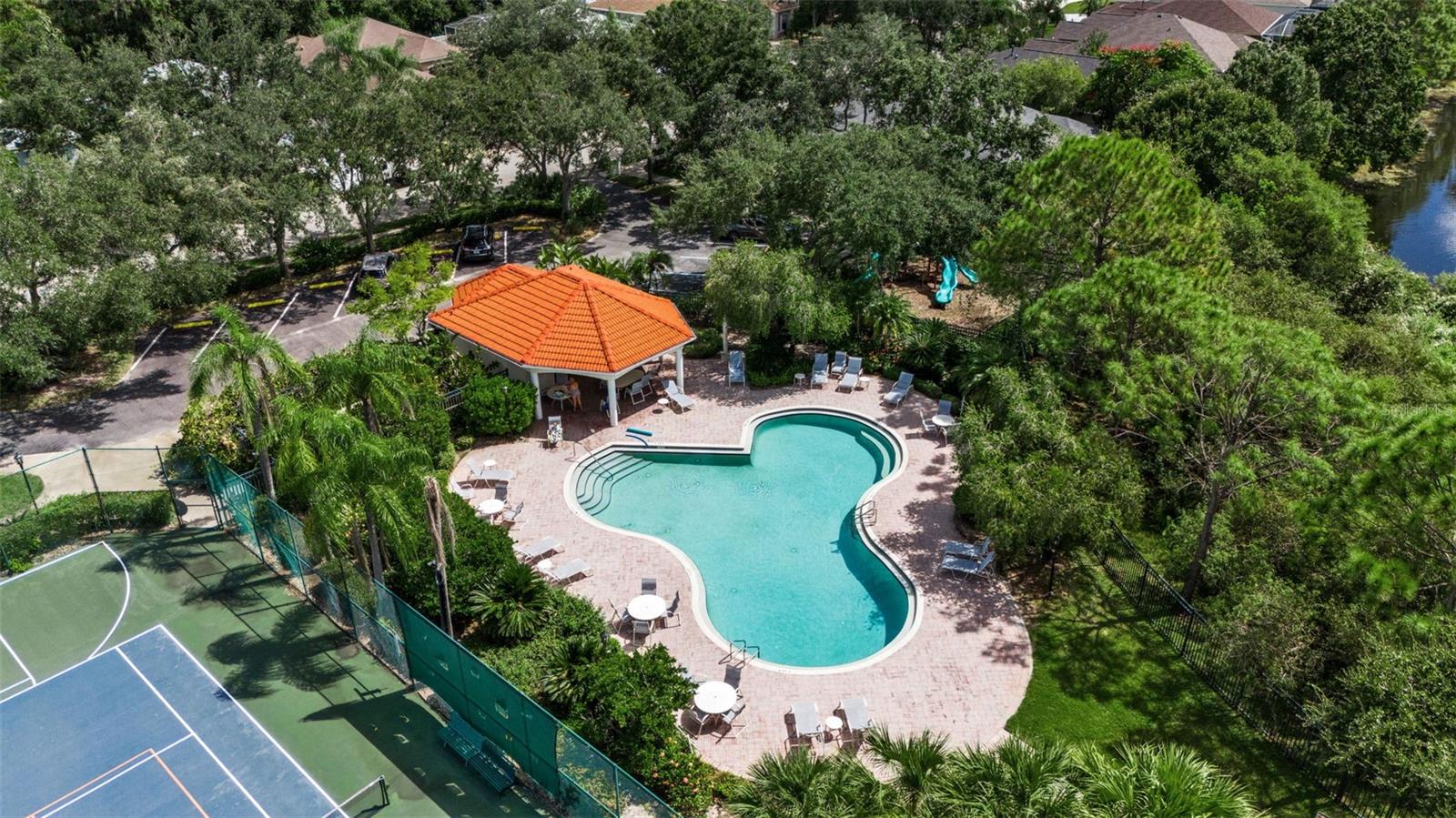 CARLYLE AT VILLAGES OF PALM-AIRE - Residential