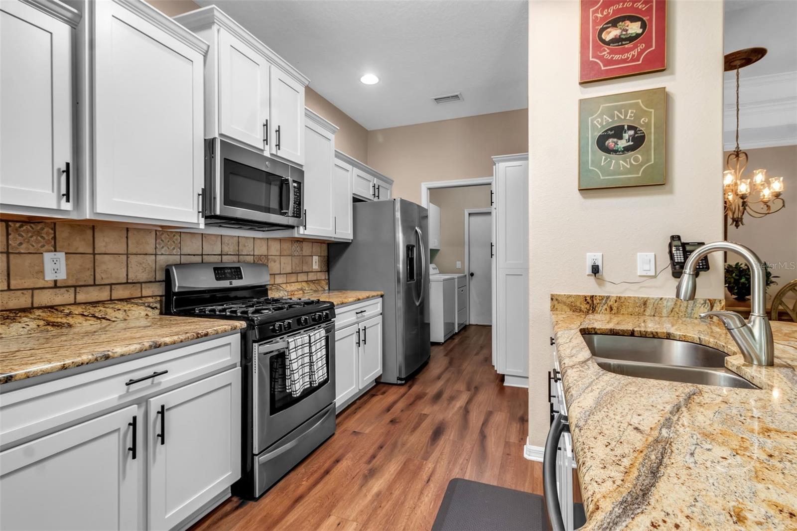 CARLYLE AT VILLAGES OF PALM-AIRE - Residential
