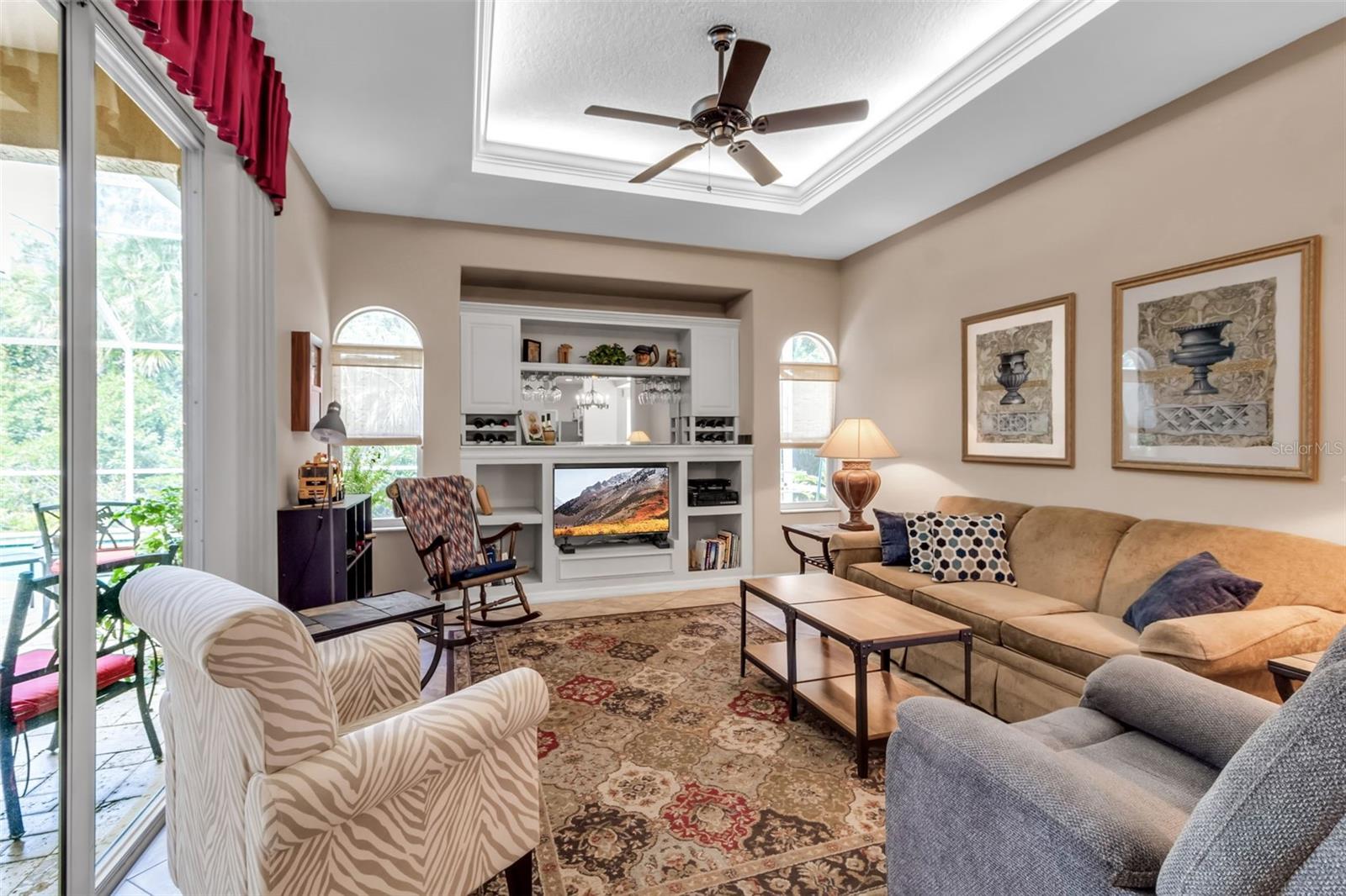 CARLYLE AT VILLAGES OF PALM-AIRE - Residential