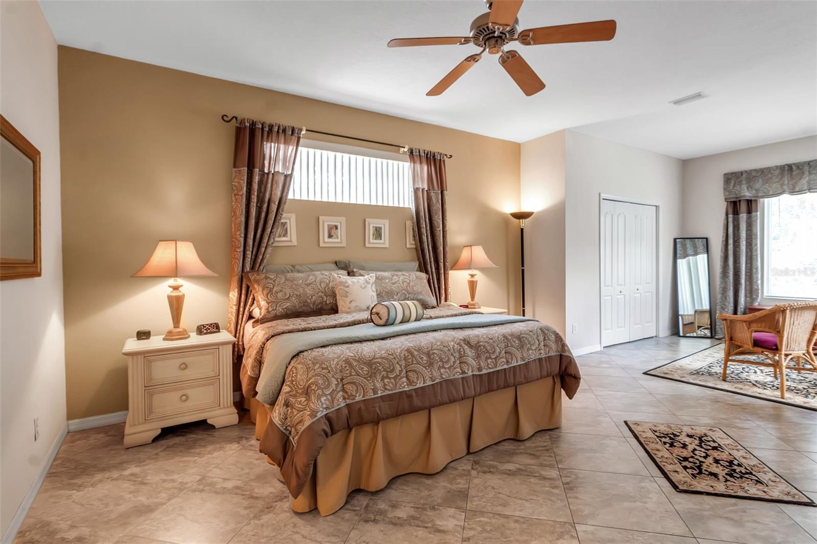 CARLYLE AT VILLAGES OF PALM-AIRE - Residential