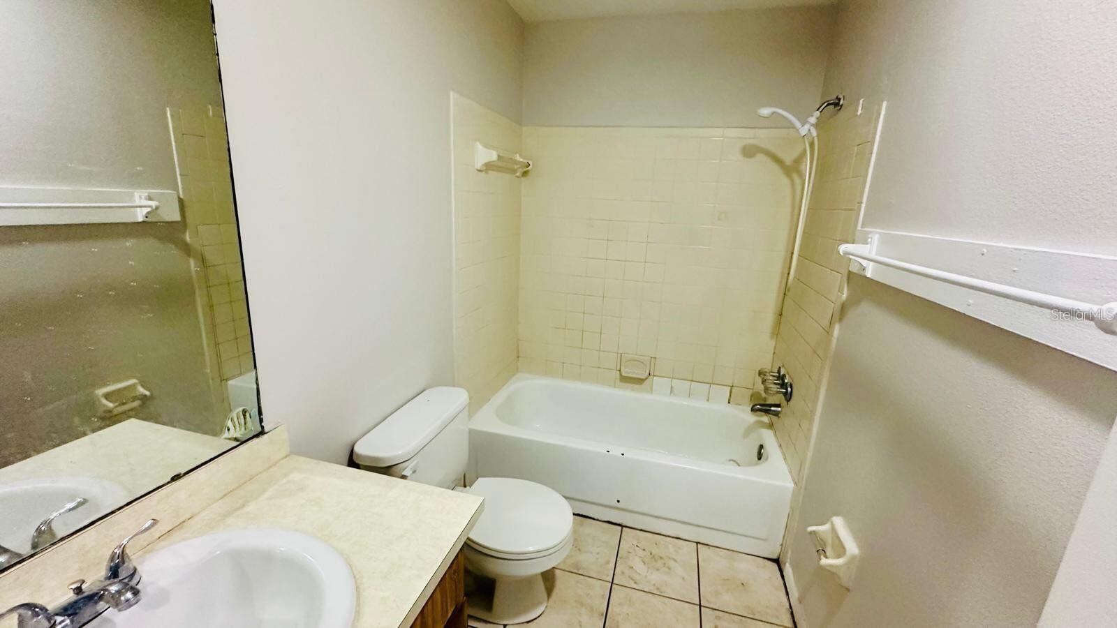 LAKE VIEW TERRACE - Residential Lease