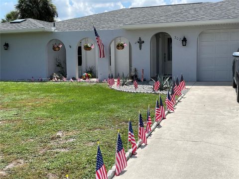 A home in PORT CHARLOTTE