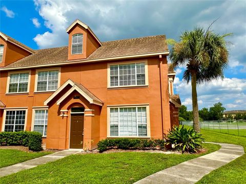 Photo of 10534 White Lake Court #10534, Tampa, FL 33626 (MLS # TB8507496)