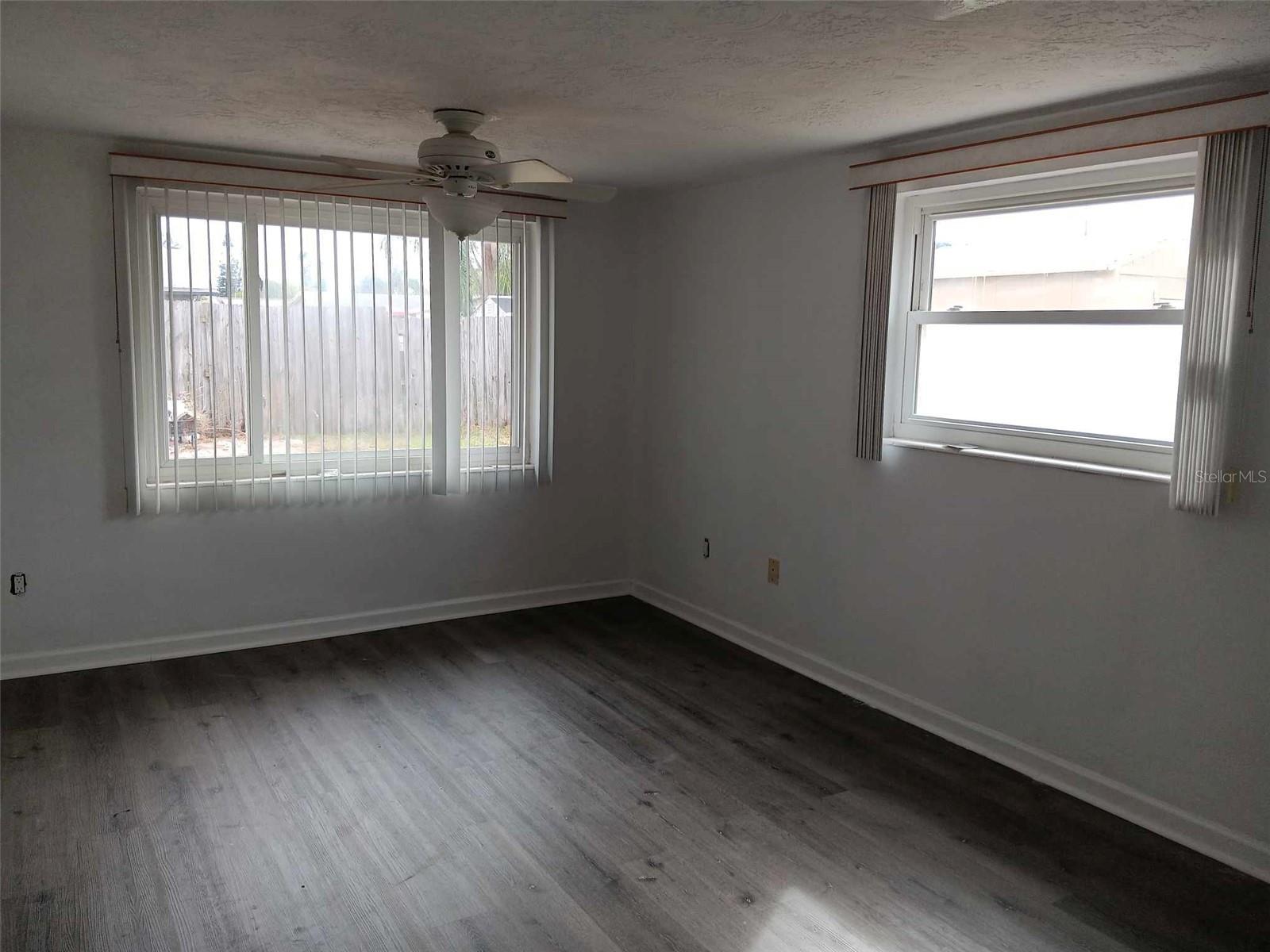 TAHITIAN HOMES - Residential Lease