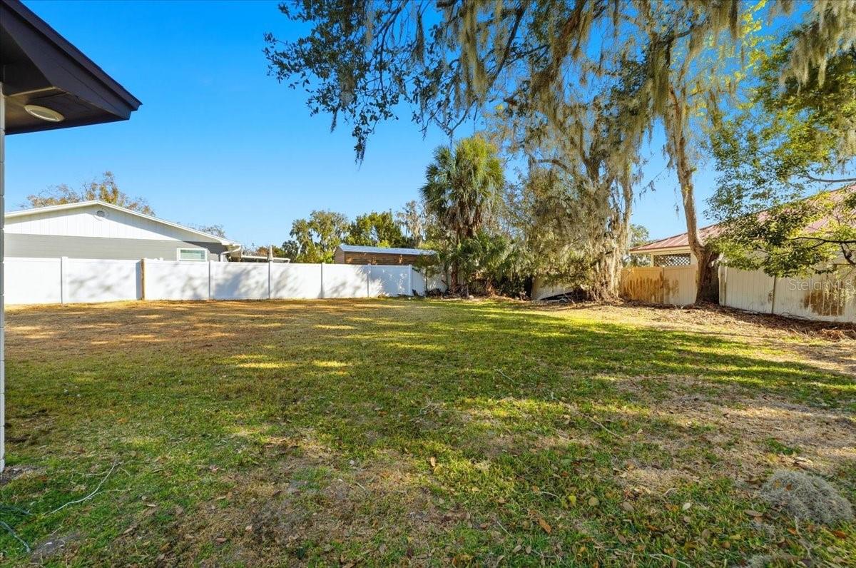 CHRISTINA SHORES - Residential