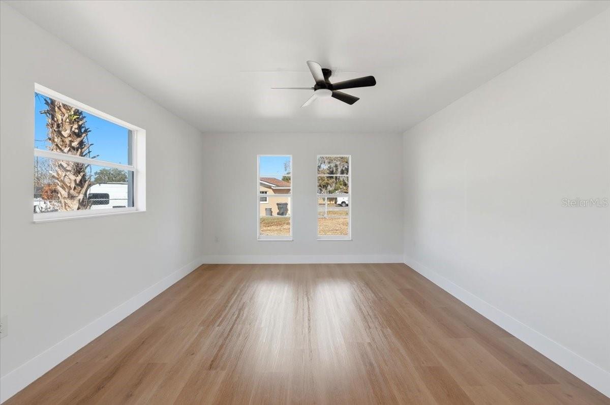 CHRISTINA SHORES - Residential