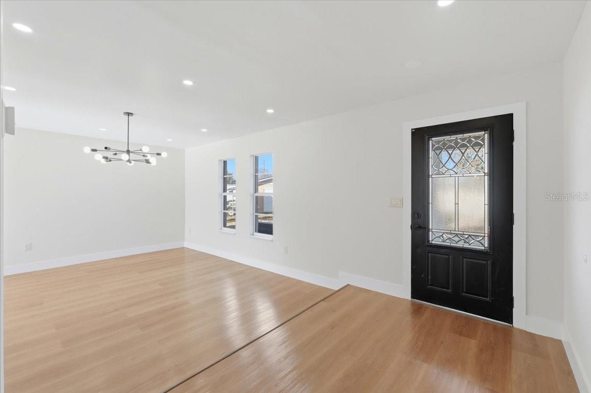 CHRISTINA SHORES - Residential